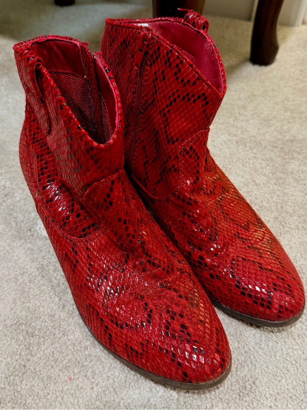 ampage Red Ram-Whendl Ankle Snakeskin Fabric Cowgirl Boots Size 8.5 M